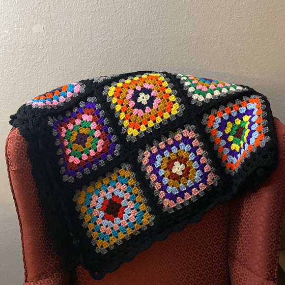 Granny Square Afghan - Picture 2 of 12